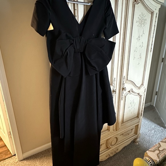 Carolina Herrera Silk Bow Gown Dress - Picture 1 of 4